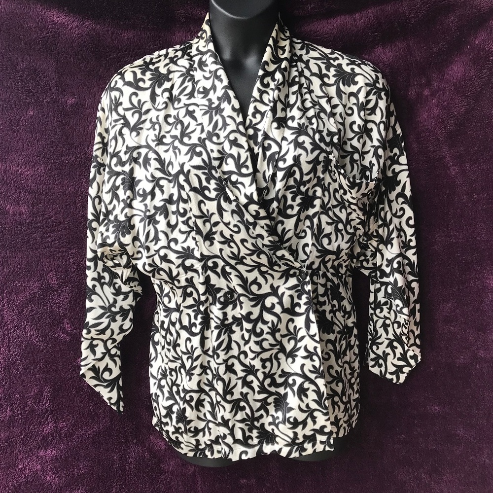 Genny (early Versace, Italy) for Capriccio (Scottsdale)silk wrap blouse US 8